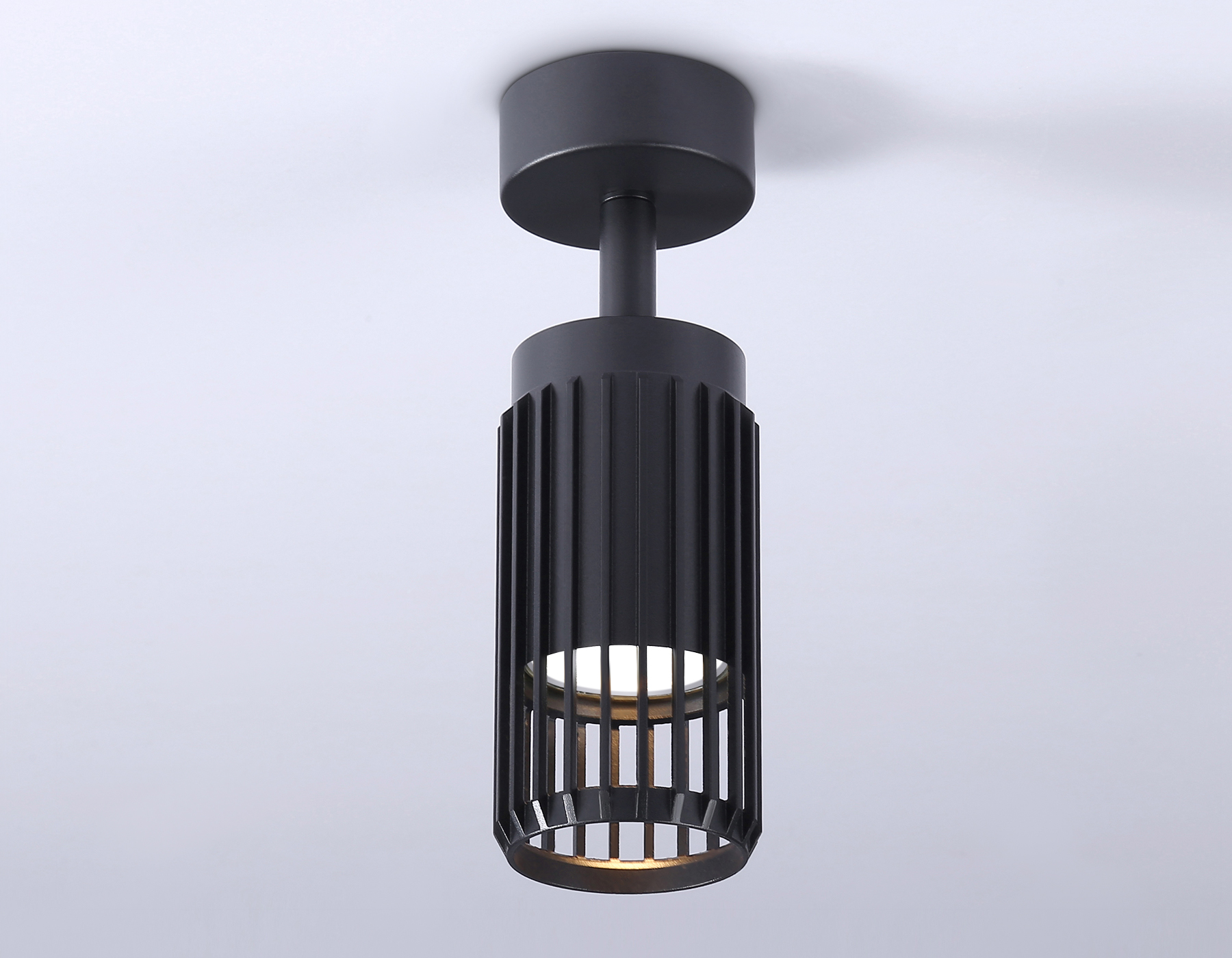 Накладной поворотный спот со сменной лампой GU10 TN51679 BK черный GU10 D60*120