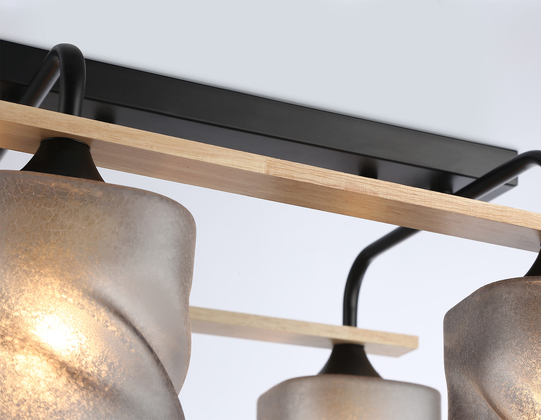 Светильник потолочный со стеклянными плафонами TR3033249/4 BK/WD черный/дерево E27/4 max 60W 340*340*245