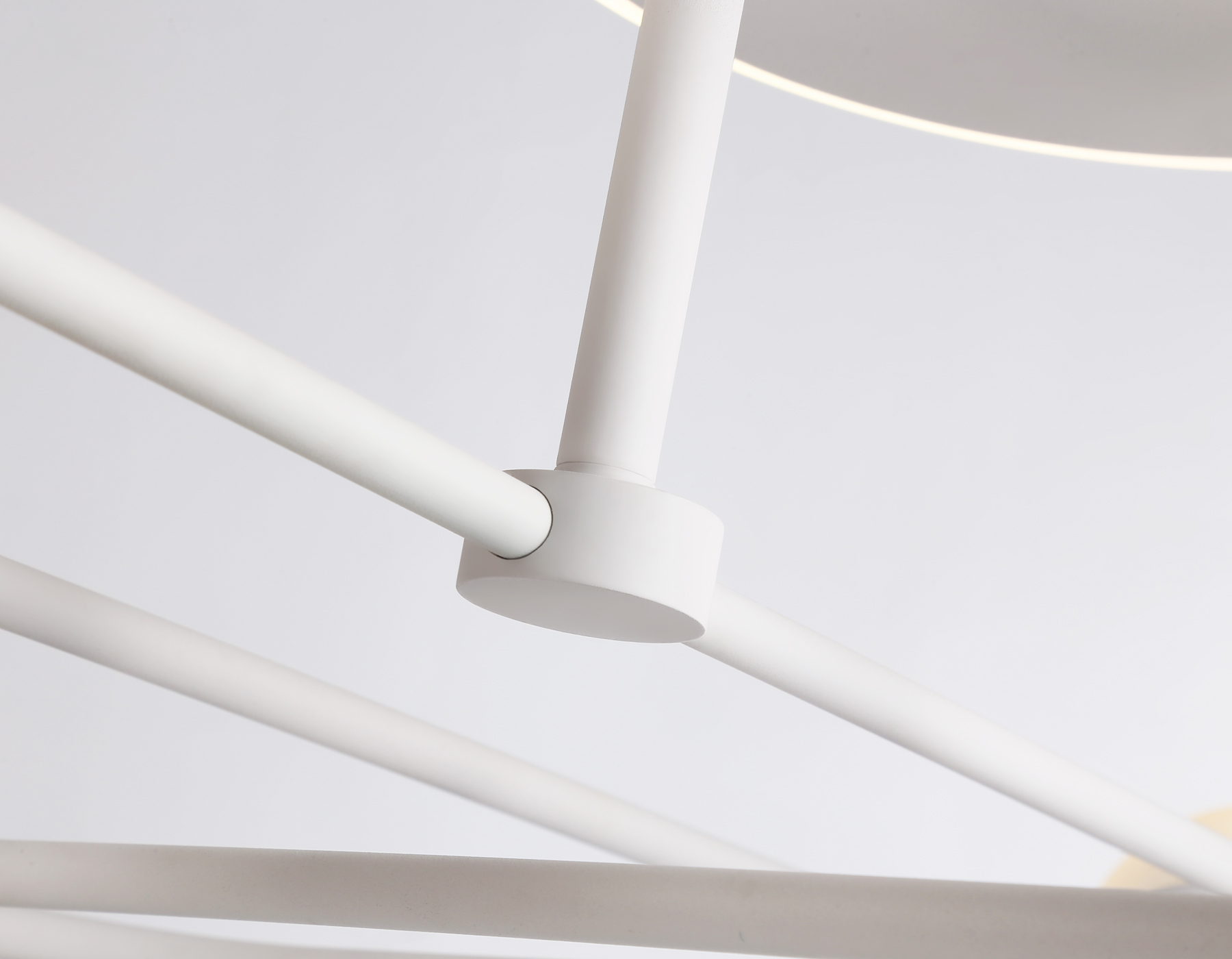 Потолочный светодиодный светильник со сменной лампой и пультом управления FL66229/6 WH белый 48W 3000K-6400K+G9/4 880*880*240 (ПДУ ИК)