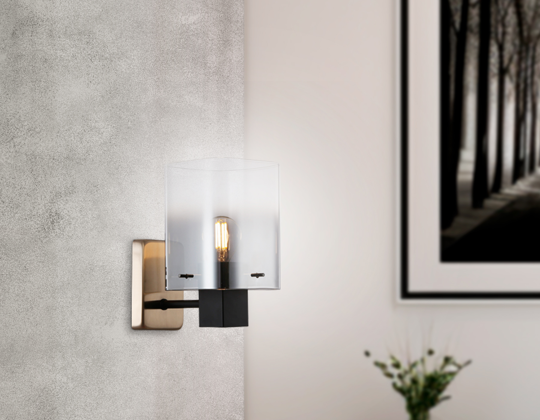 Настенный светильник LH57045 BK/DBS/SM черный/темная латунь/дымчатый E14 max 40W 195*110*185