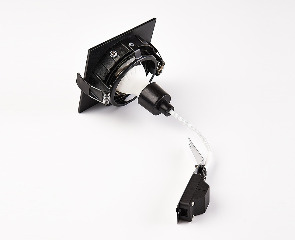 DE-201 black светильник встраиваемый