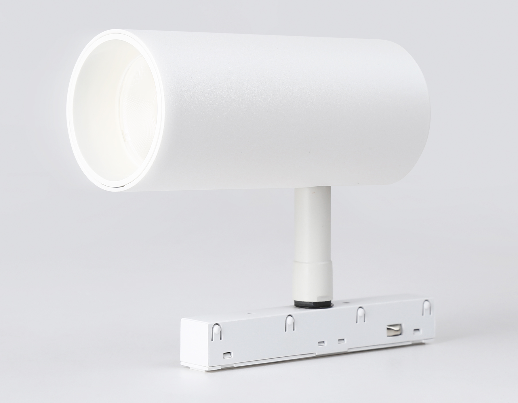 Светильник светодиодный трековый для шинопровода Magnetic GL3819 WH белый IP20 10W 4200K 48V 24° D47*128