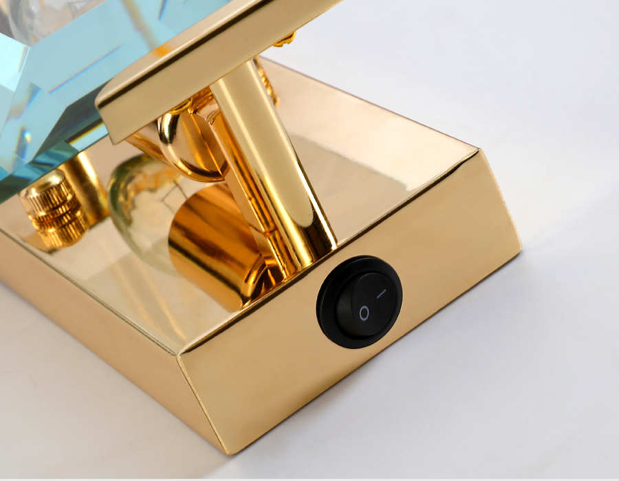 Настенный светильник со сменной лампой TR5157 GD/CL золото/прозрачный E14/1 max 40W 210*130*100