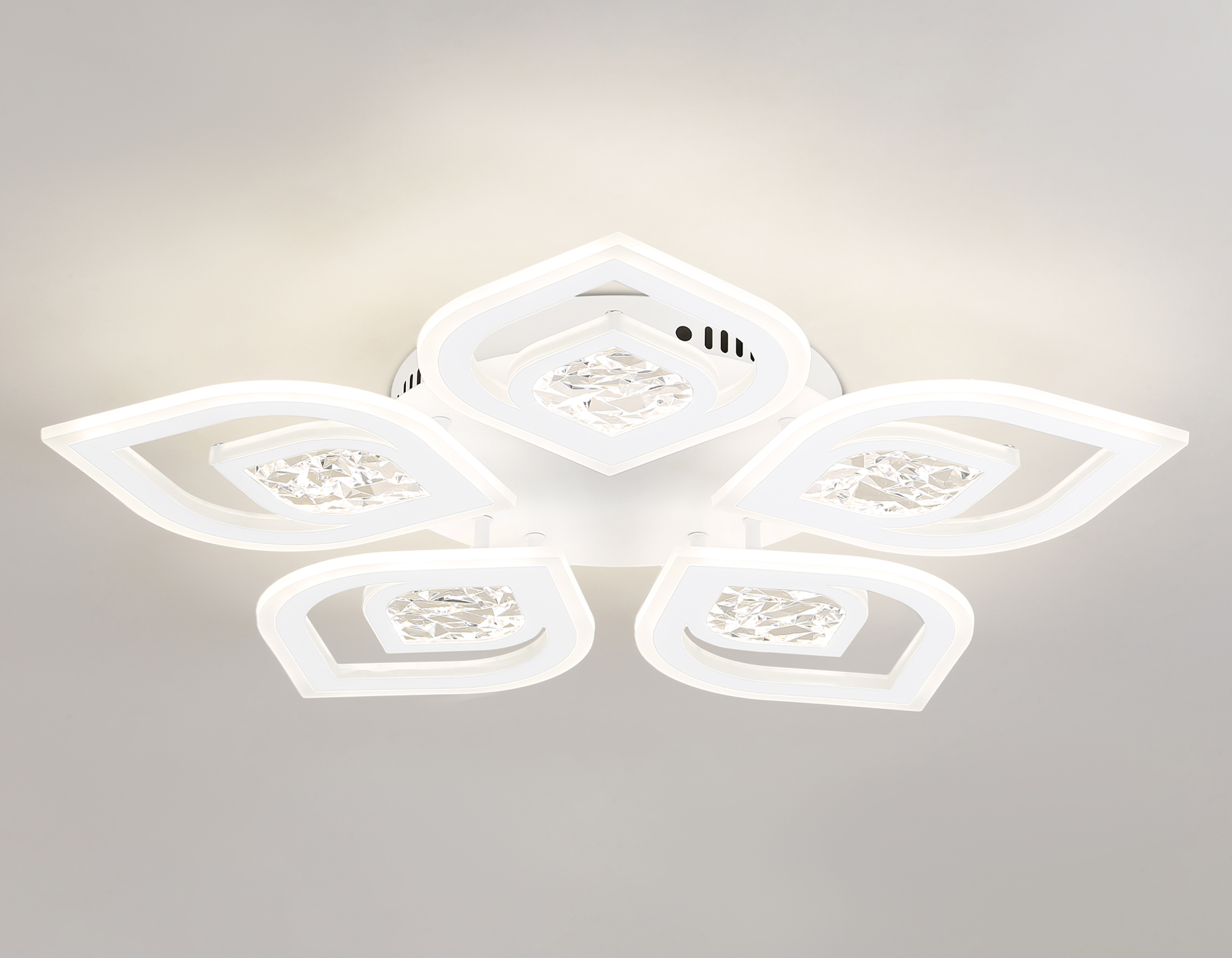 Потолочный светодиодный светильник с пультом FA4292/5 WH белый 120W 3000K+6400K/4200K/6400K+3000K D680*80 (ПДУ ИК)