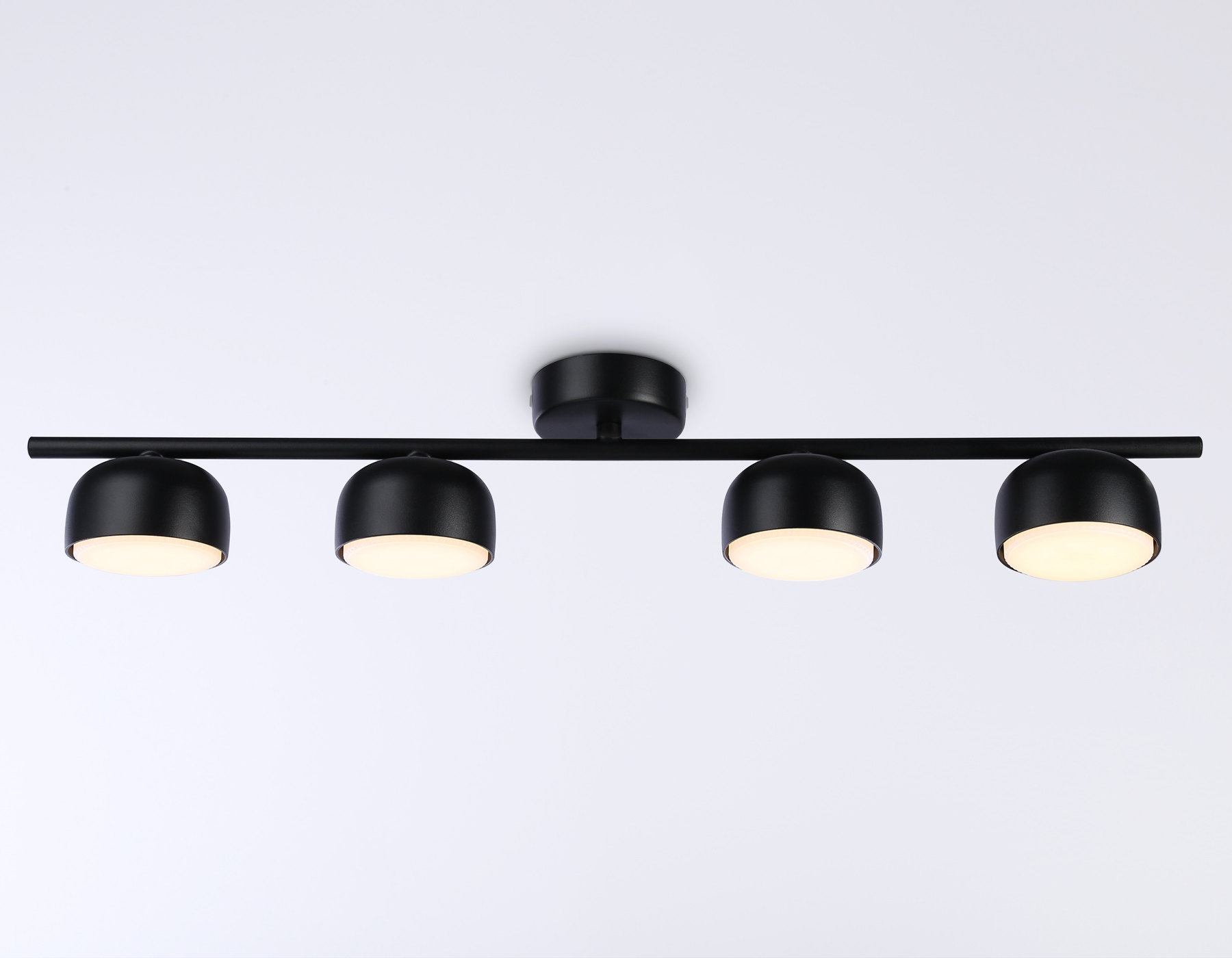 Светильник накладной со сменной лампой GX53 TN71029/4 BK черный GX53/4 max 12W 600*80*140