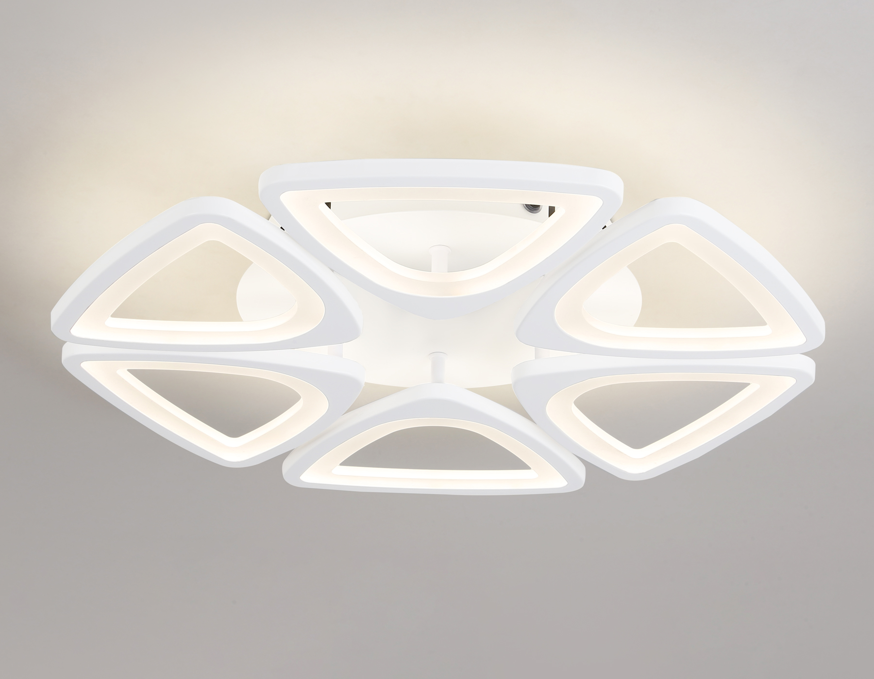 Потолочный светодиодный светильник с пультом FA4494/6 WH белый 4200K/3000K+6400K/6400K+3000K 84W D450*80 (ПДУ ИК)