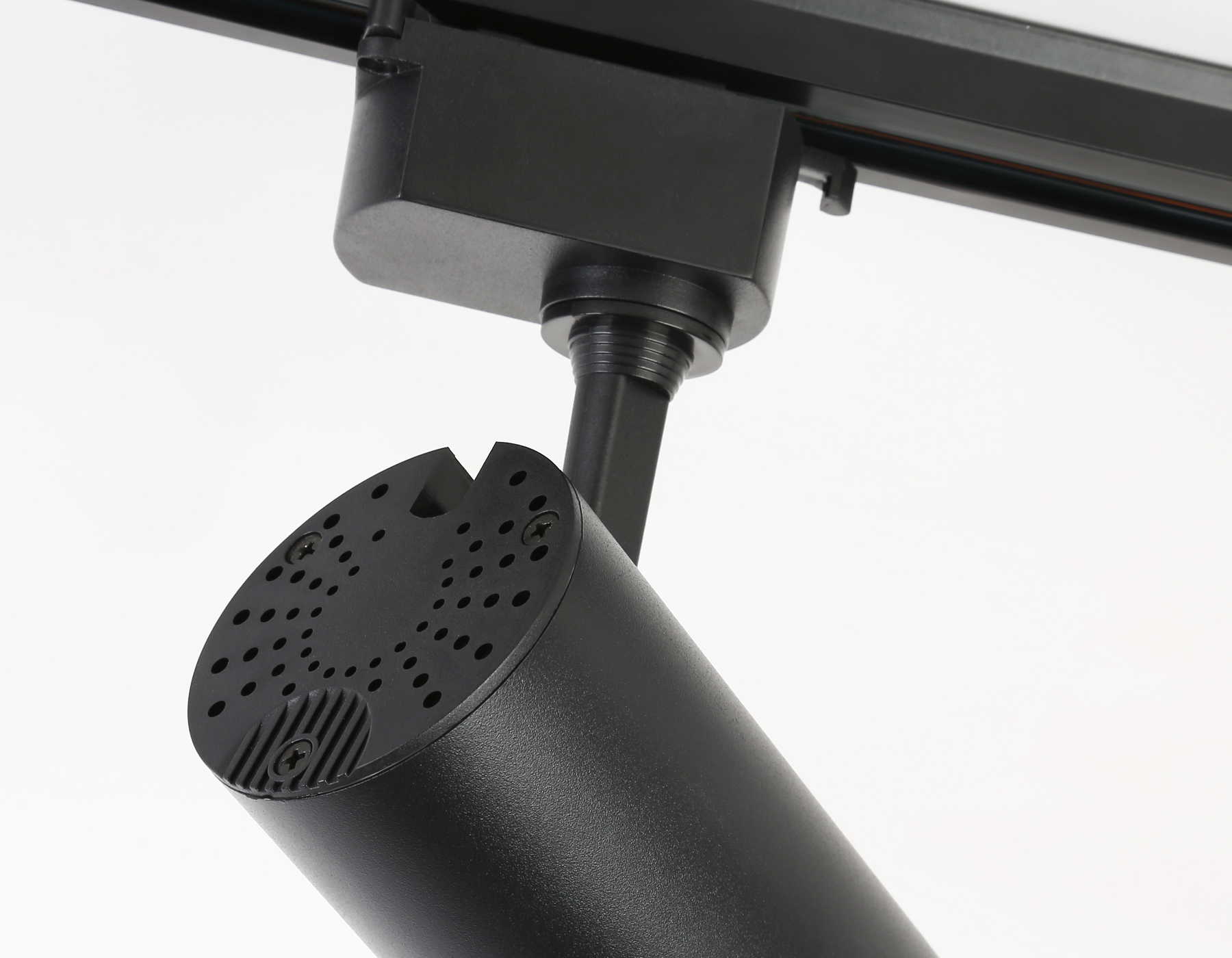 Трековый светодиодный светильник GL5828 BK черный LED 15W 4200K 24°