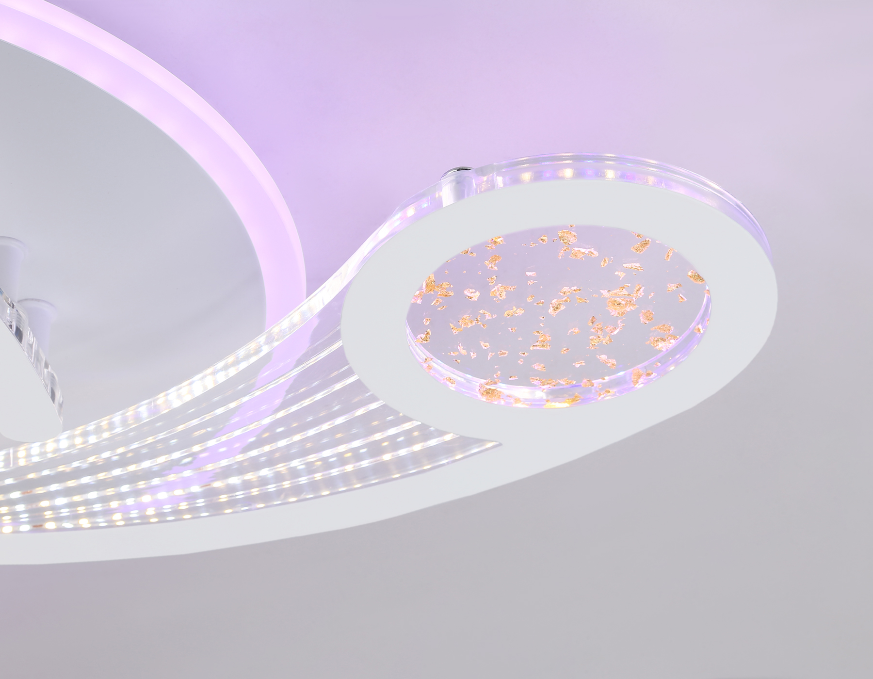 Потолочный светодиодный светильник с пультом FA4475/3 WH белый 66W 3000K+BL/4200K+PU/3000K+6400K D560*75 (ПДУ ИК)