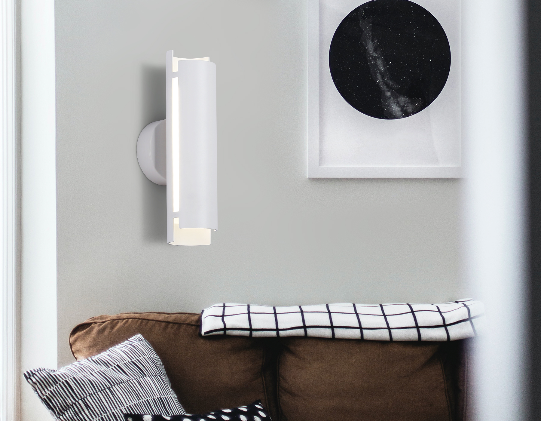 Настенный светодиодный светильник TN71331 WH белый LED 4W 4200K 230*60*100