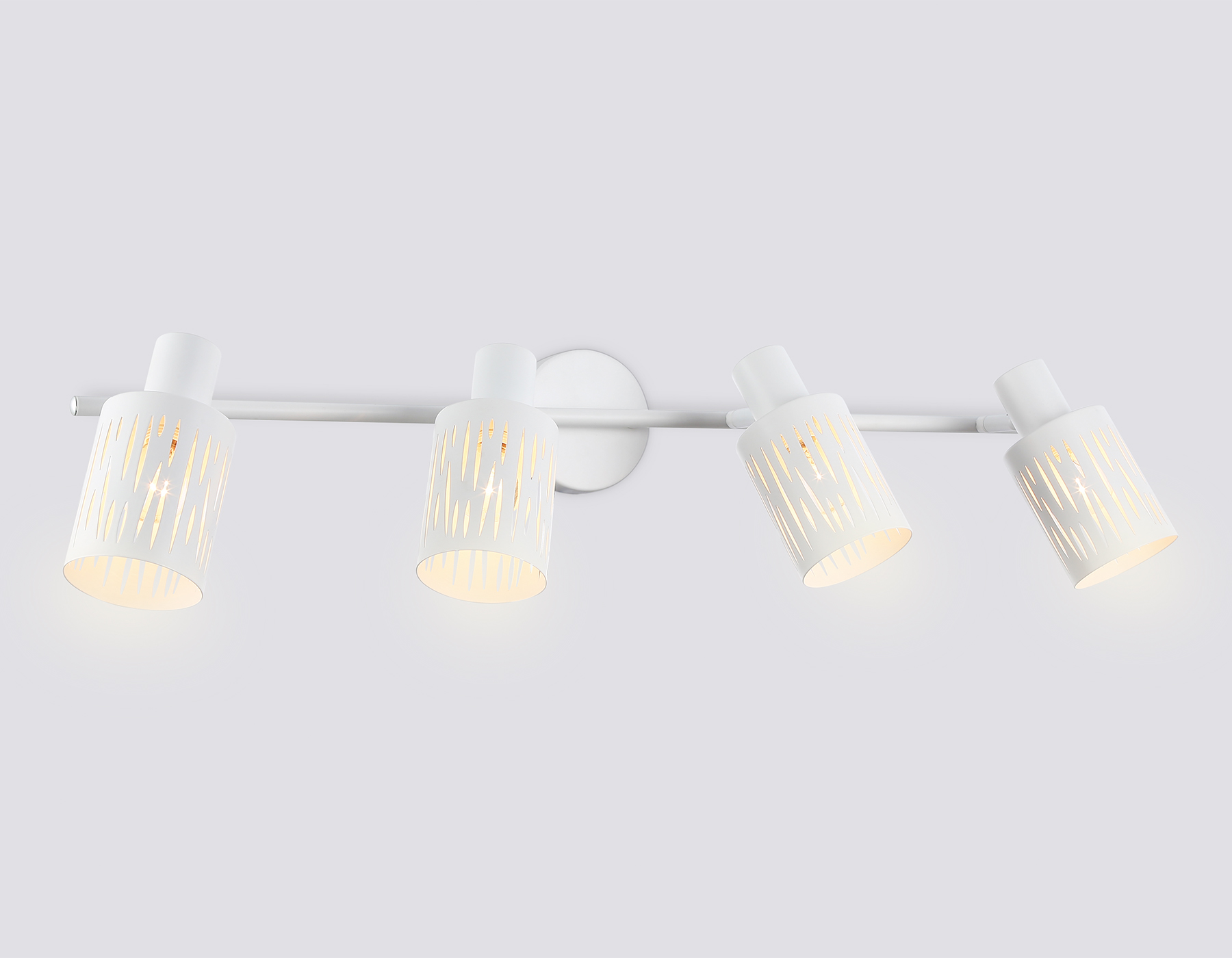 Настенно-потолочный спот в стиле лофт TR8666/4 WH белый E14/4 max 60W 760*100*190