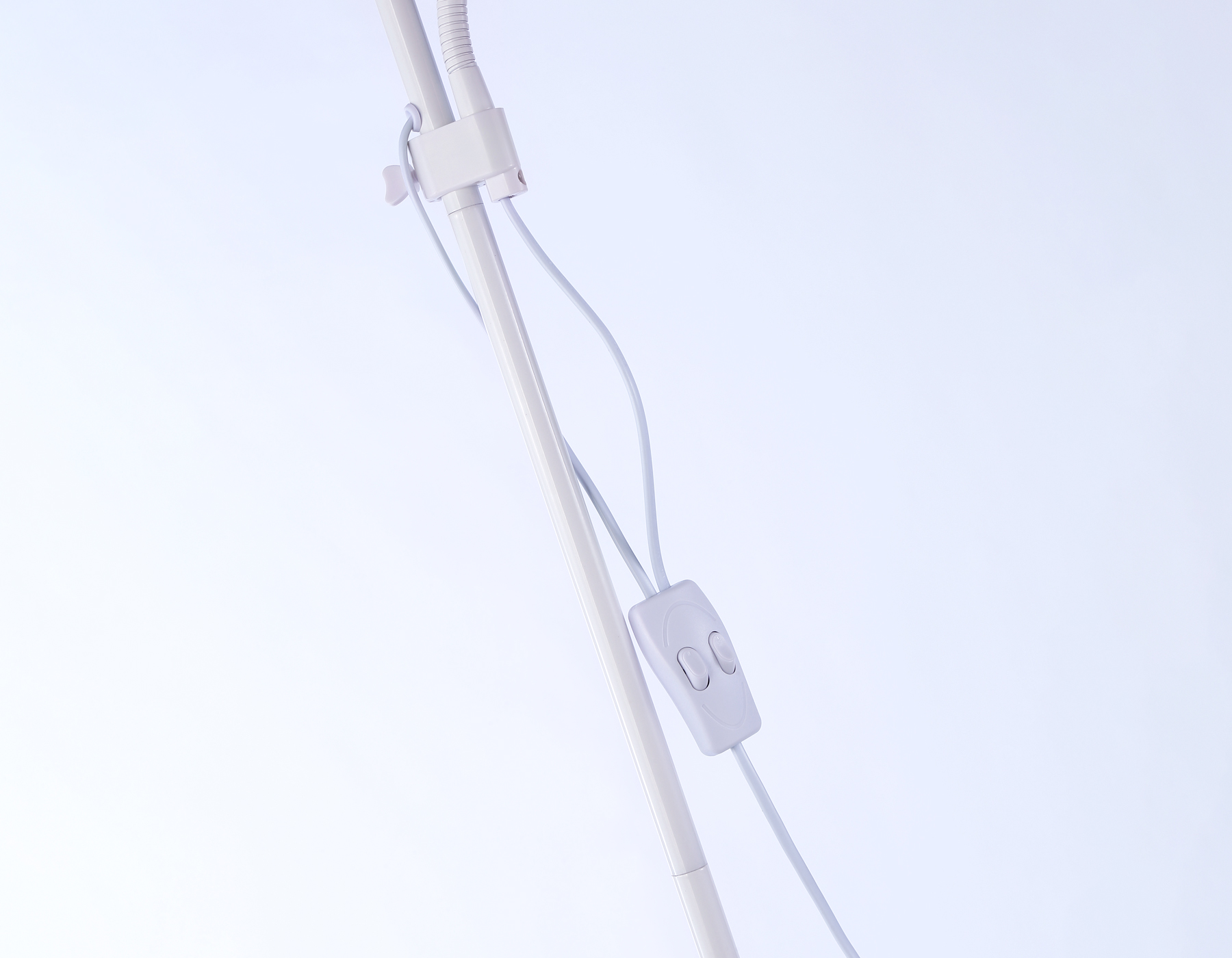 Светильник напольный с выключателем на проводе TR97622/2 WH белый E27+E14 max 40W D245/100*1770