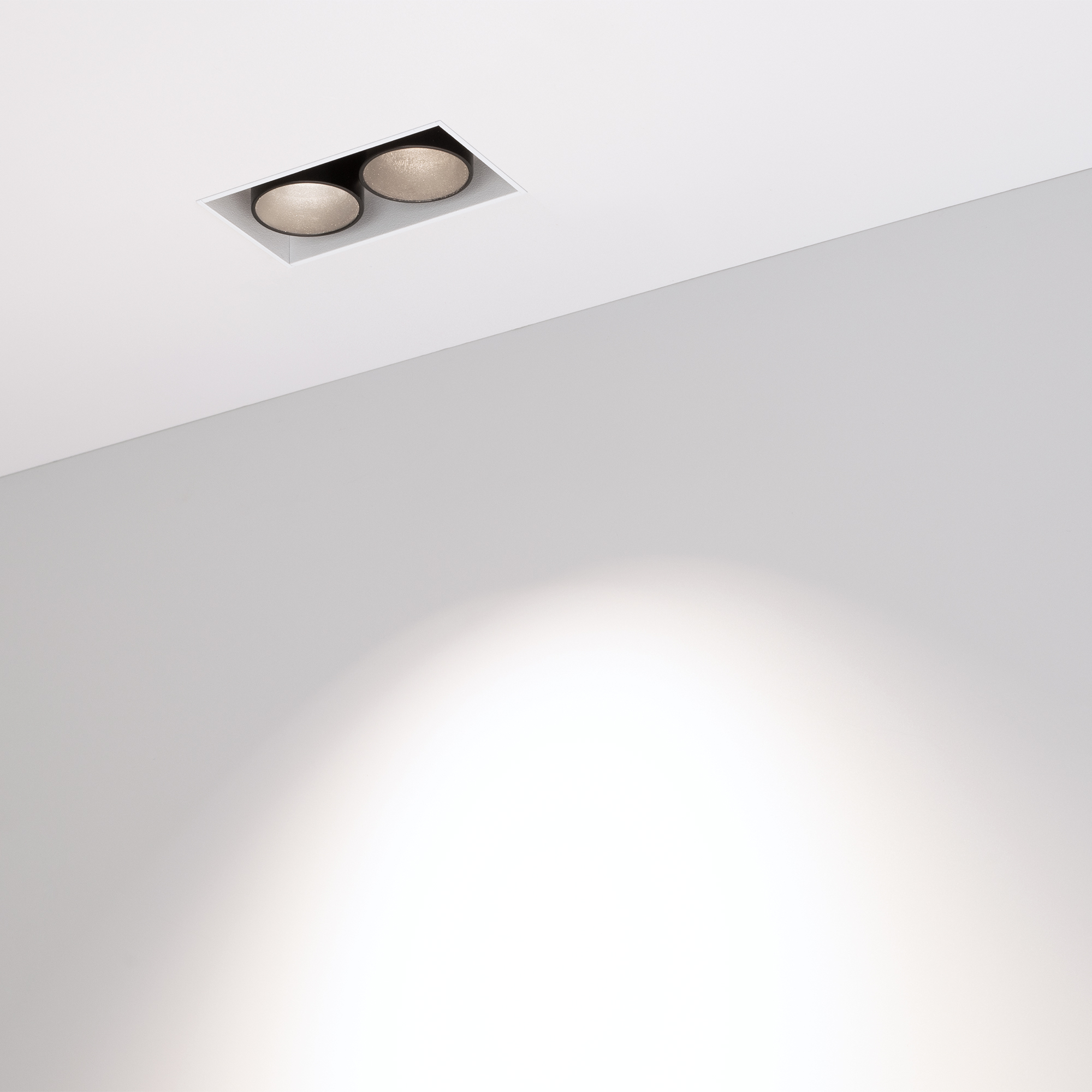Светильник MS-ORIENT-BUILT-TRIMLESS-TC-S38x67-5W Day4000 (WH-BK, 30 deg, 230V) (Arlight, IP20 Металл, 5 лет) 032228