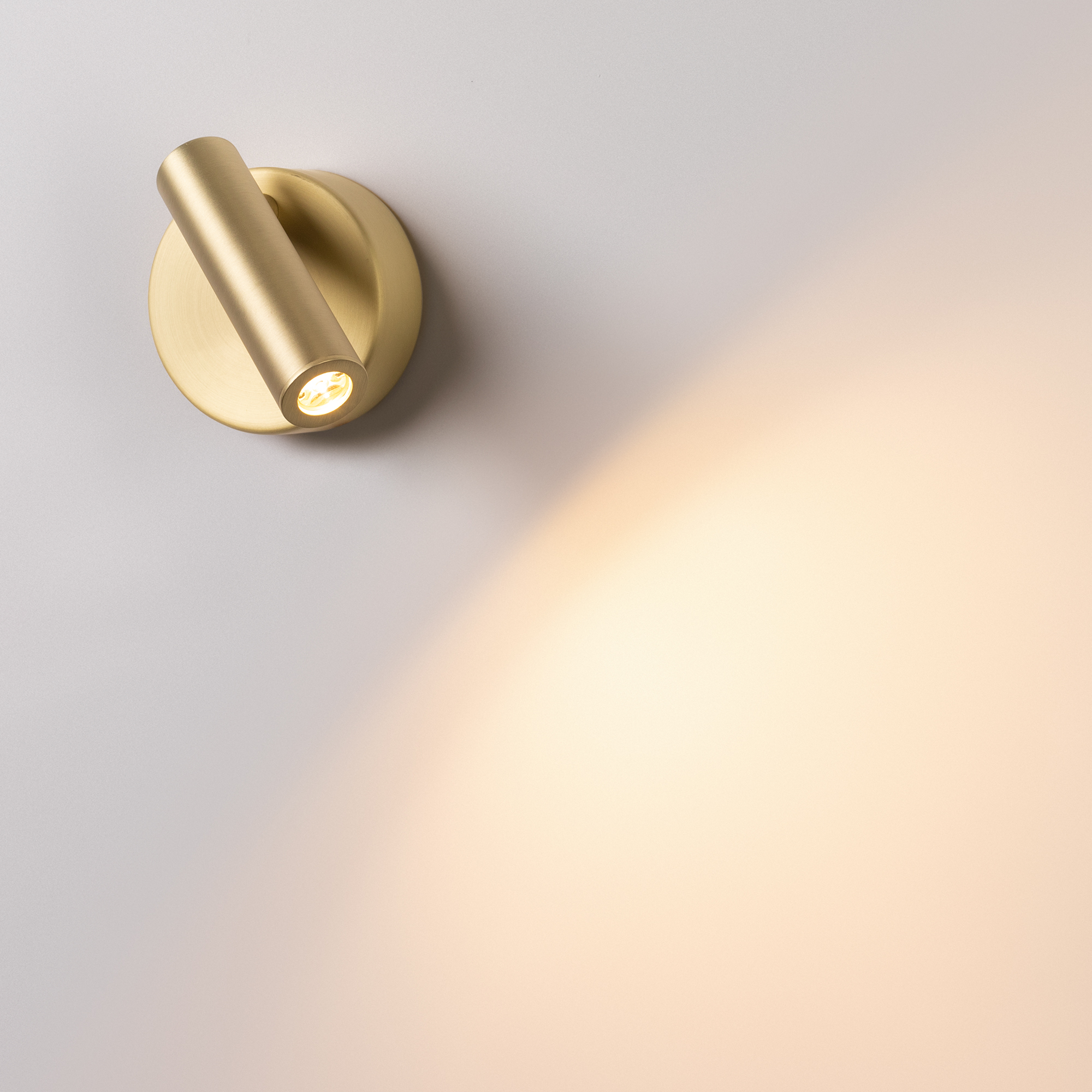 Светильник SP-BED-NB-R90-3W Warm3000 (GD, 20 deg, 230V) (Arlight, IP20 Металл, 3 года) 033061