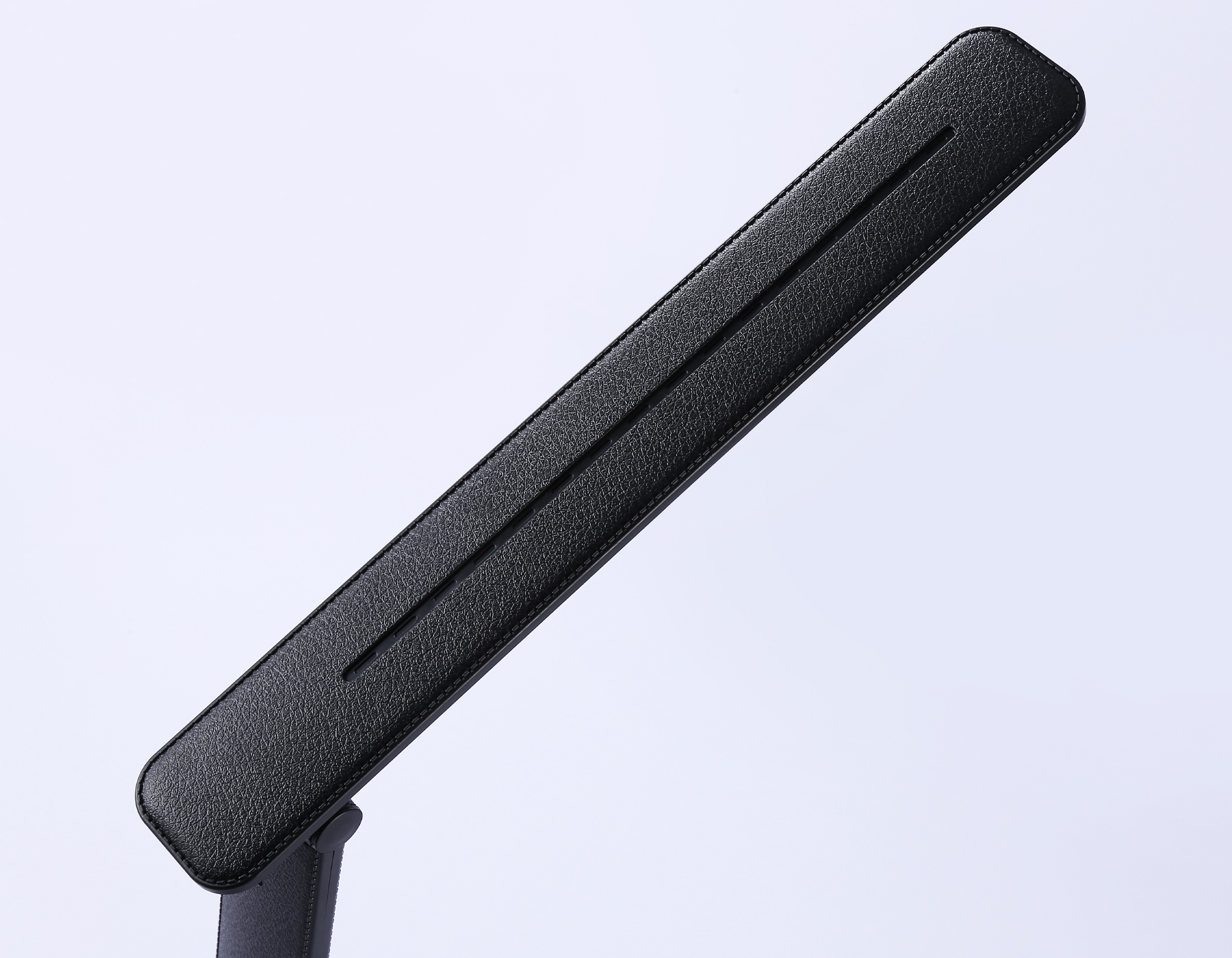 Светодиодная настольная лампа с диммером DE503 BK черный LED 3000-6400K 9W