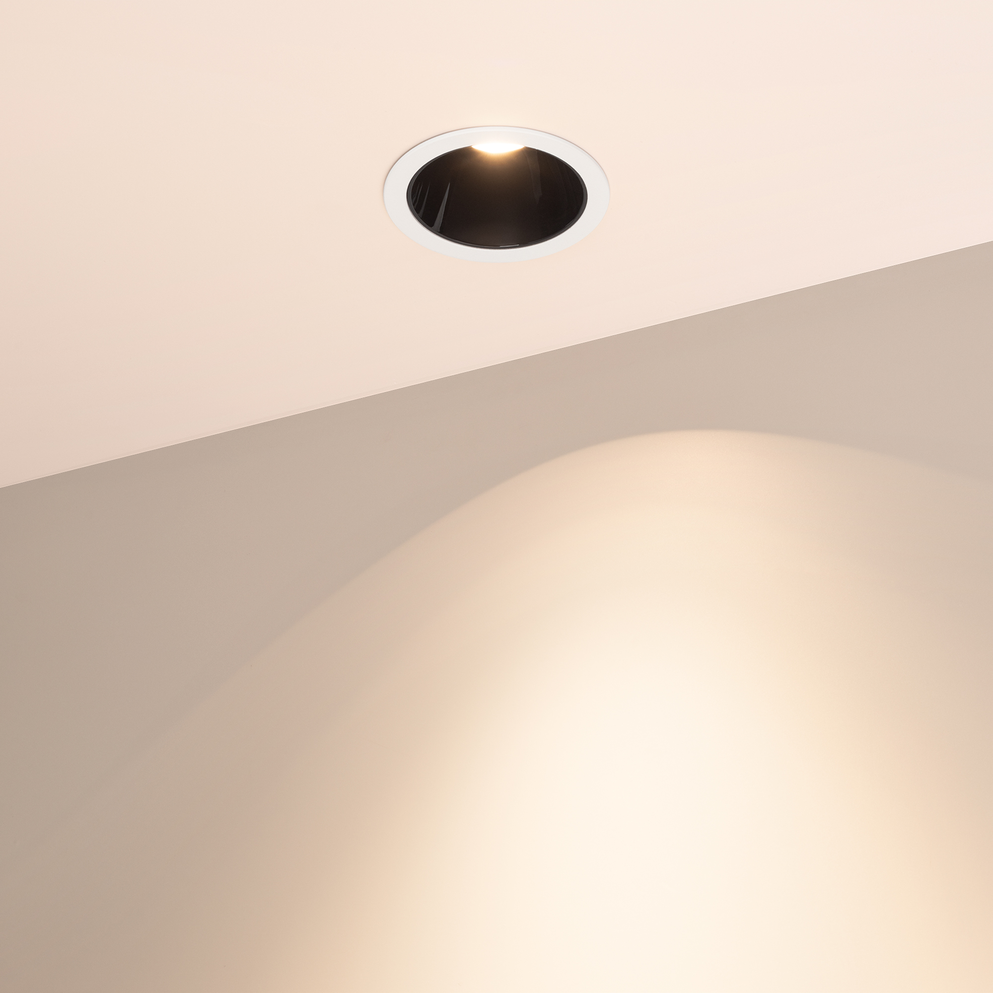 Светильник MS-ATLAS-BUILT-R72-20W Warm3000 (WH-BK, 30 deg, 230V) (Arlight, IP20 Металл, 5 лет) 035456