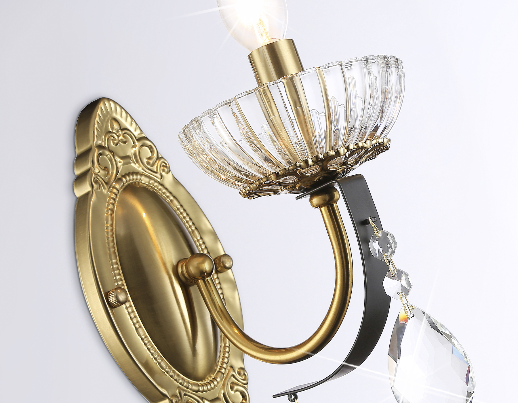 Настенный светильник с хрусталем TR4954 BK/GD/CL черный/золото/прозрачный E14 max 40W 410*120*210