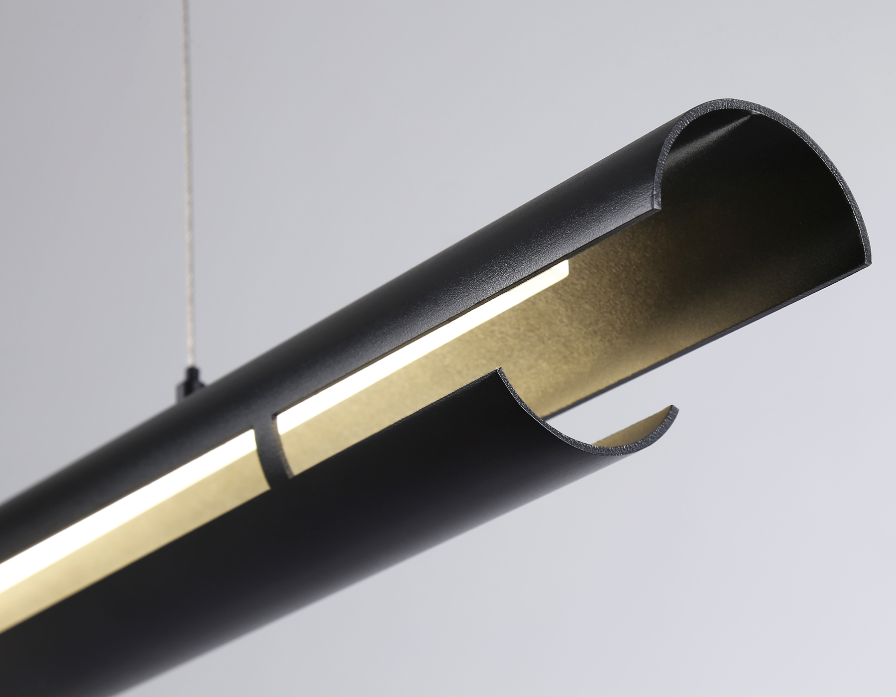 Подвесной светодиодный светильник TN71337 BK черный LED 10W 4200K 945*60*1060