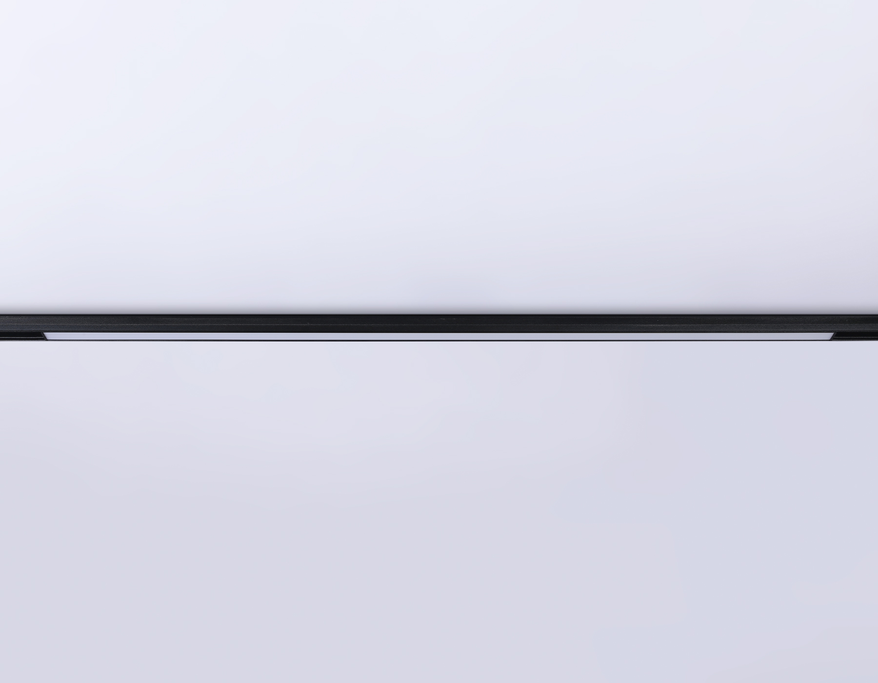 Светильник светодиодный трековый для шинопровода Magnetic GL4013 BK черный IP20 36W 4200K 48V 900*22*45