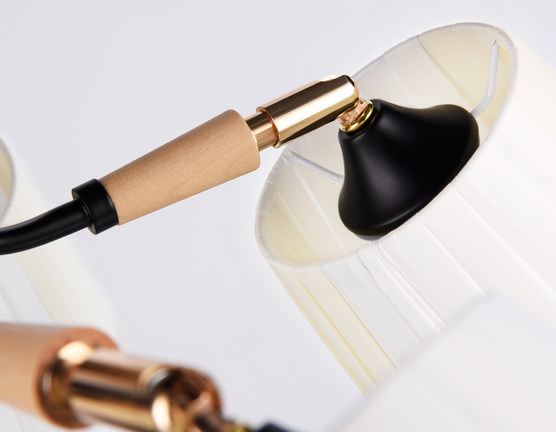 Потолочный светильник TR4733/5 BK/LWD черный/светлое дерево E27/5 max 40W D610*270