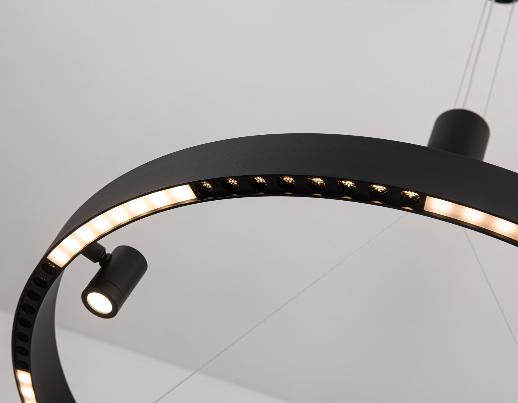 Подвесной светодиодный светильник FL5845/1+3 BK черный 40W 3000K/4200K/6400K D600*1200 (без ПДУ)