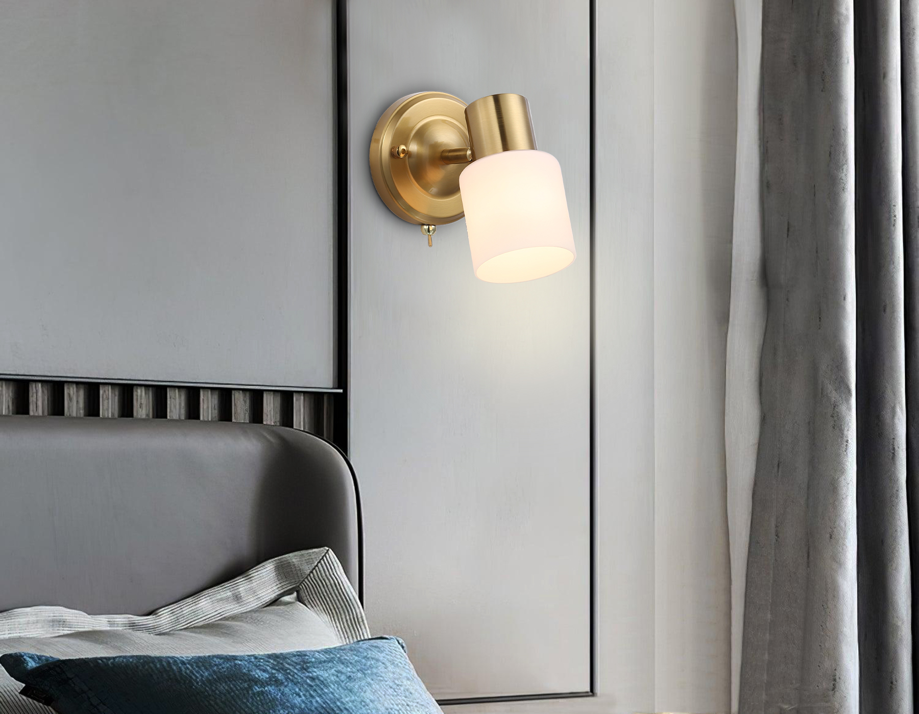 Накладной спот с выключателем TR3967 BS/FR латунь/белый матовый E27 max 40W 140*80*194