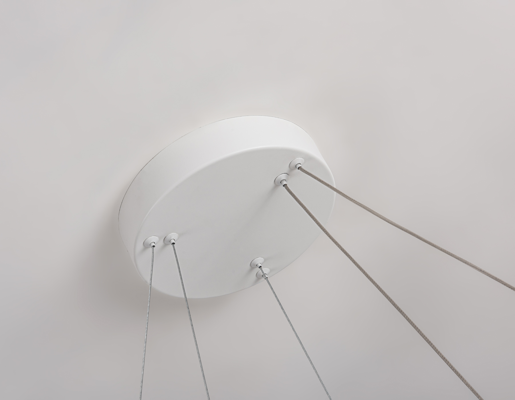 Подвесной светодиодный светильник FL5862/2 WH белый 45W 3000K/4200K/6400K D600/400*830 (без ПДУ)