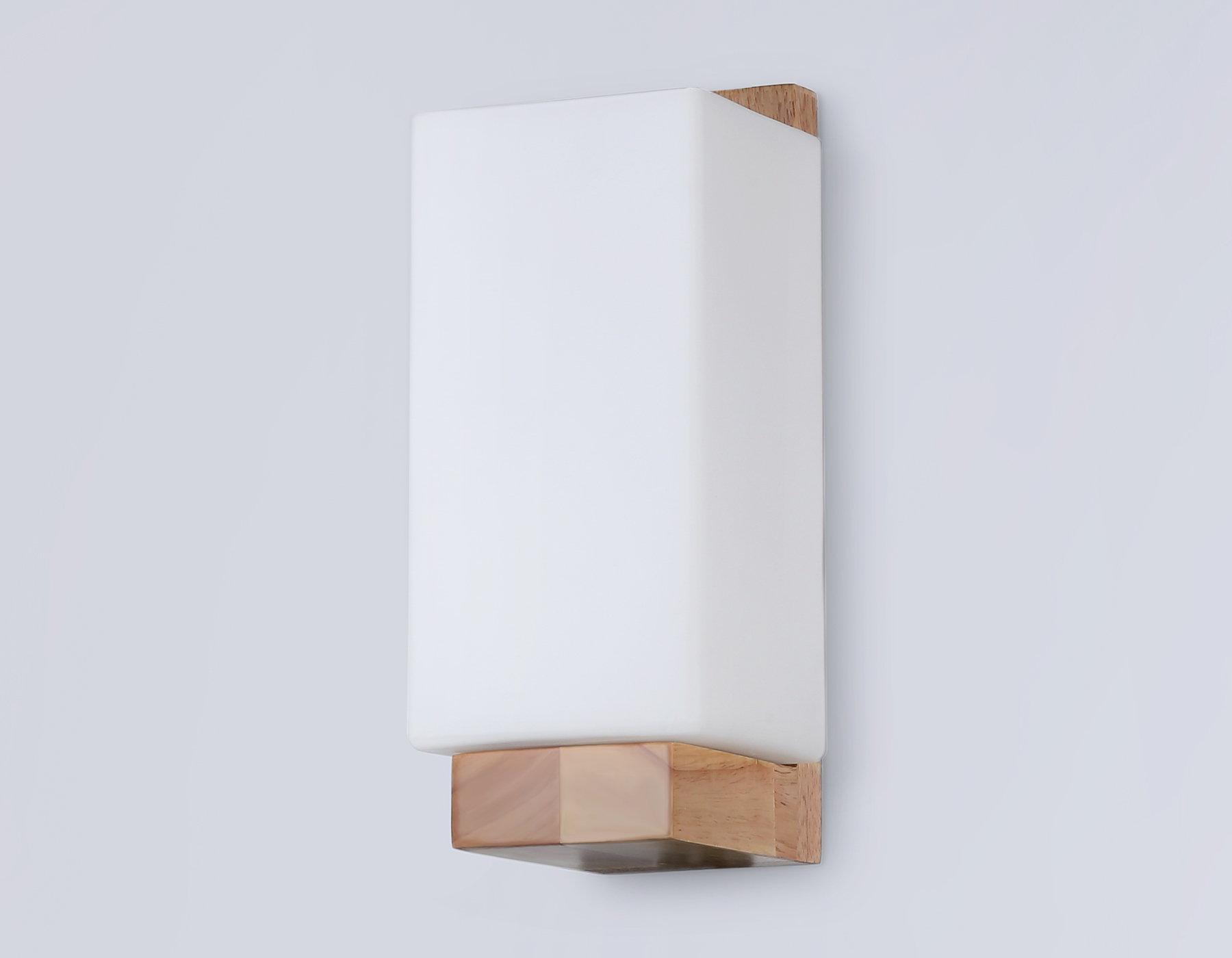 Настенный светильник со сменной лампой TR83122 LW/FR светлое дерево/белый матовый E27 max 40W 250*125*100