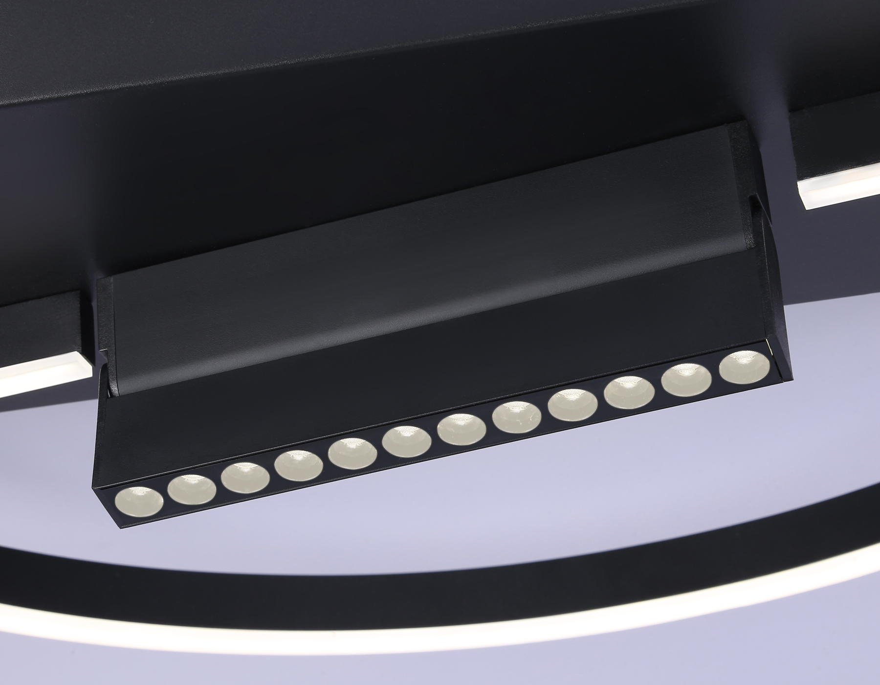 Потолочный светодиодный светильник FL51460/1+1 BK черный 72W 3000K-6400K+4200K D600*110 (ПДУ РАДИО 2.4G)