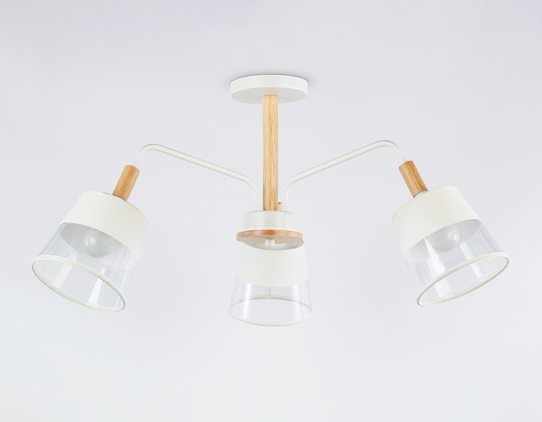 Подвесной светильник со сменной лампой TR4737/3 WH/LW белый/светлое дерево E27/3 max 40W D760*350