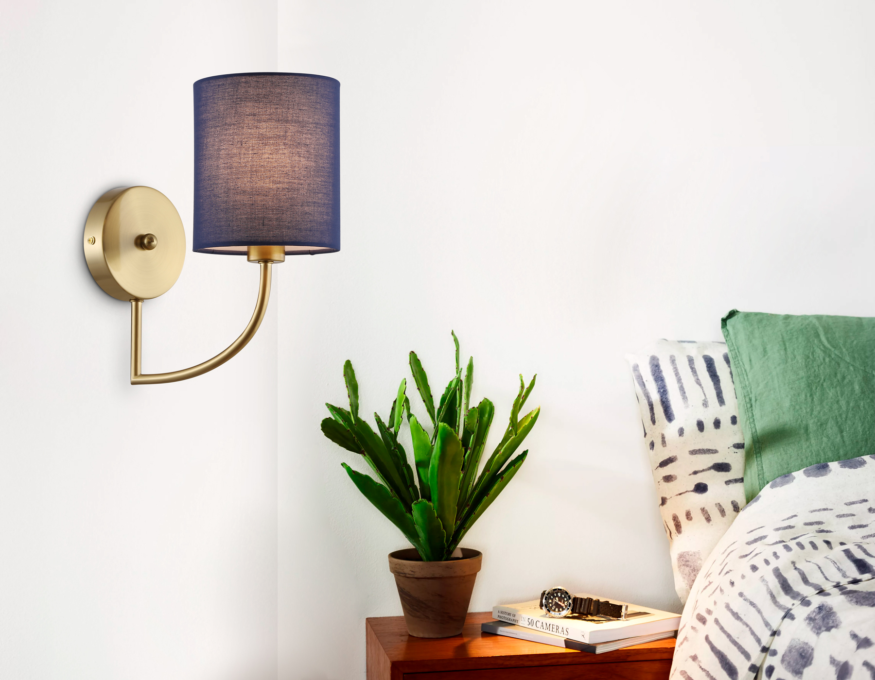 Настенный светильник с абажуром LH71275 BS/DB латунь/темно синийE14 max 40W 225*120*250