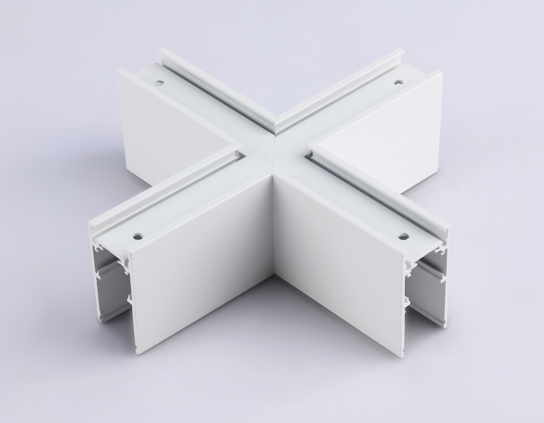 Коннектор X-образный для накладного шинопровода Magnetic GL3375 WH белый коннектор X-образный для накладного шинопровода 170*170*53.7