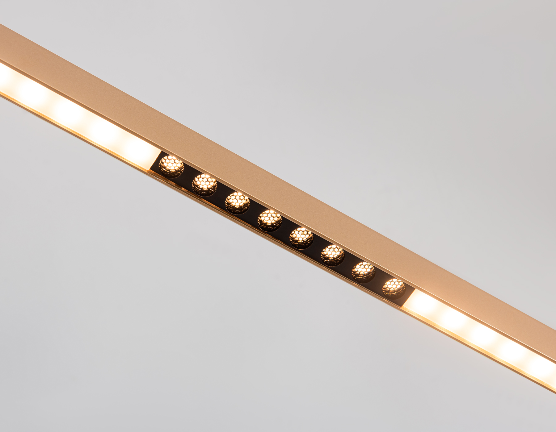 Подвесной светодиодный светильник FL5833 GD золото 25W 3000K/4200K/6400K 1037*17.5*750 (без ПДУ)