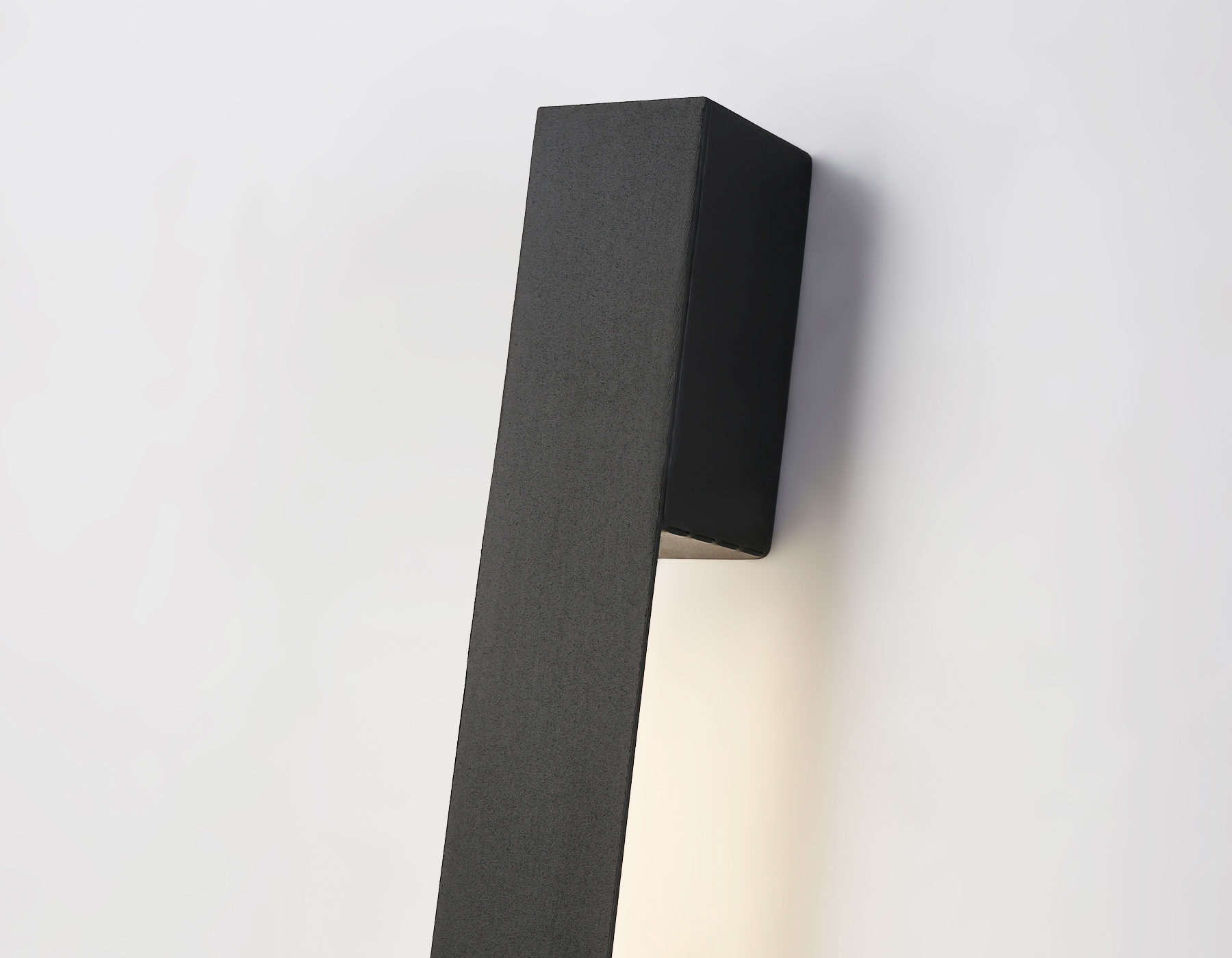 Настенный светодиодный светильник FW4412 SBK черный песок LED 4200K 6W 450*40*35