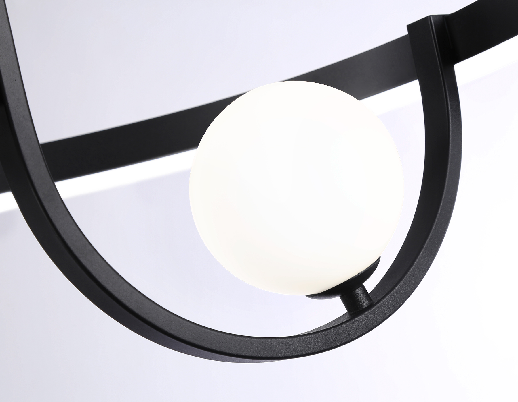 Потолочный светодиодный светильник со сменной лампой и пультом управления FL66263/1+3 BK черный 56W 3000K-6400K+G9/3 D500*358 (ПДУ ИК)