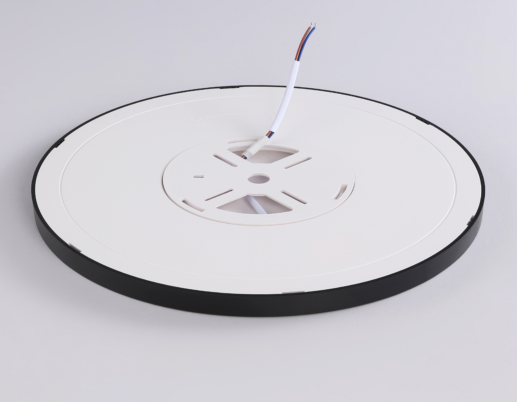 Светильник светодиодный ультратонкий 3000K-6500K с CCT-переключателем FZ1908 BK черный IP54 35W 3000K-6500K CCT-переключатель D450*25 (Без ПДУ)