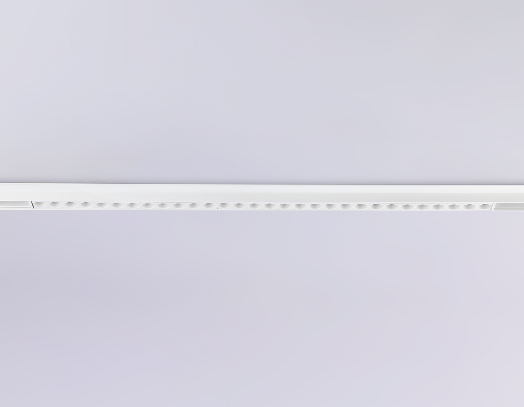 Светильник светодиодный трековый для шинопровода Magnetic GL4031 WH белый IP20 30W 4200K 48V 24° 550*22*45