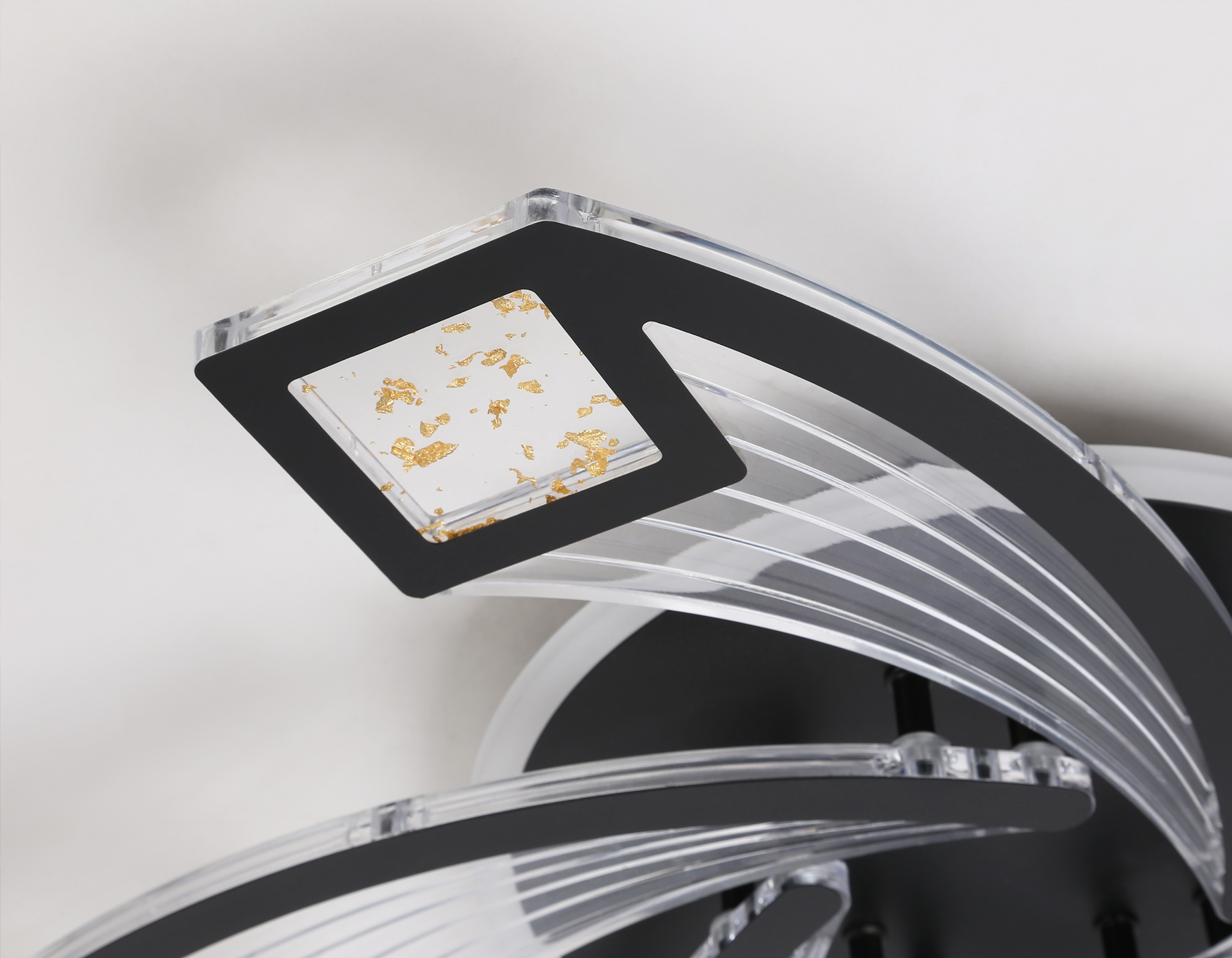 Потолочный светодиодный светильник с пультом FA4478/5 BK черный 90W 3000K+6400K/4200K/6400K+3000K D620*75 (ПДУ ИК)