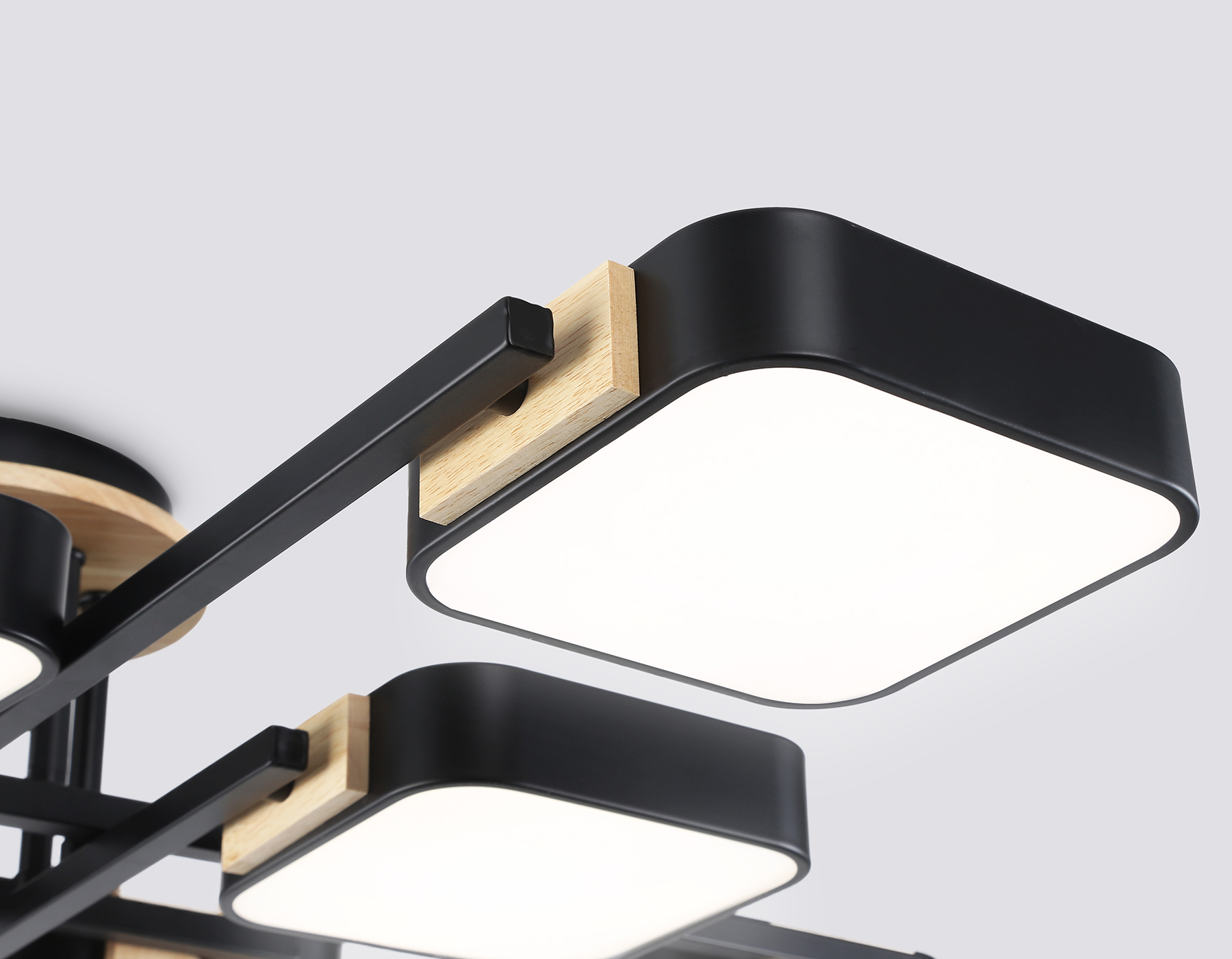 Люстра светодиодная на штанге FL4890/8 BK/WD черный/дерево 144W 3000-6000K 960*960*160 (без ПДУ)