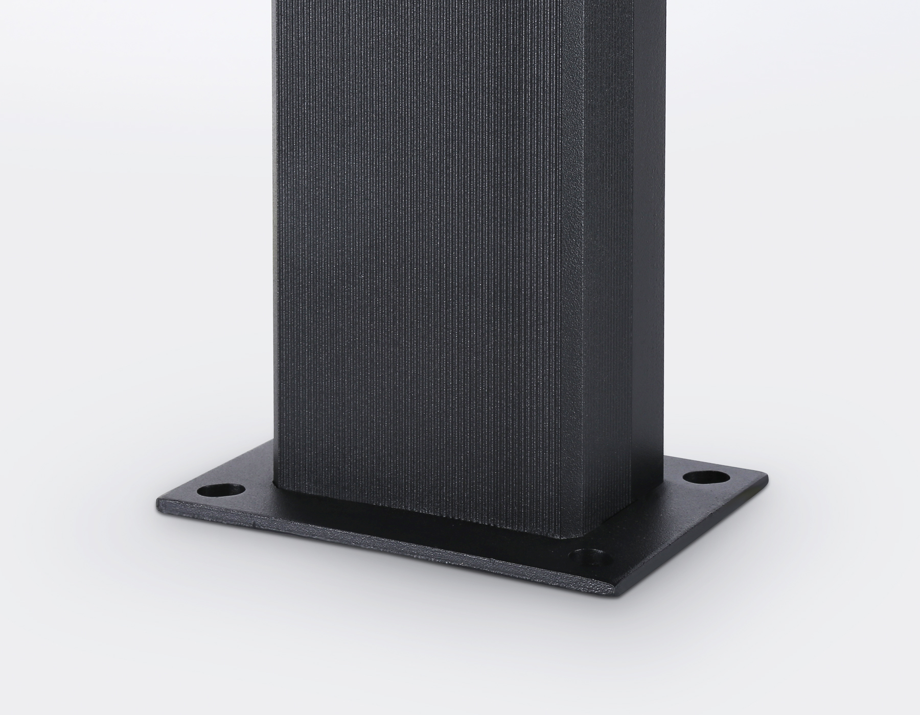 Уличный ландшафтный светильник ST2588 BK/CL черный/прозрачный IP54 E27 max 40W 110*65*800