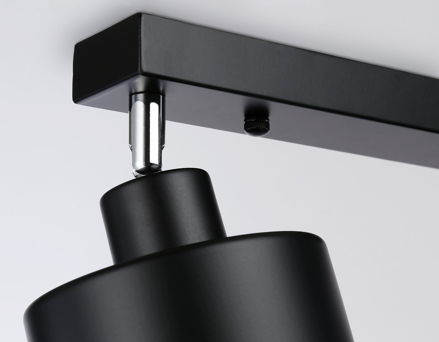 Настенно-потолочный спот в стиле лофт TR8142/2 BK черный E27*2 max 40W 340*120*180