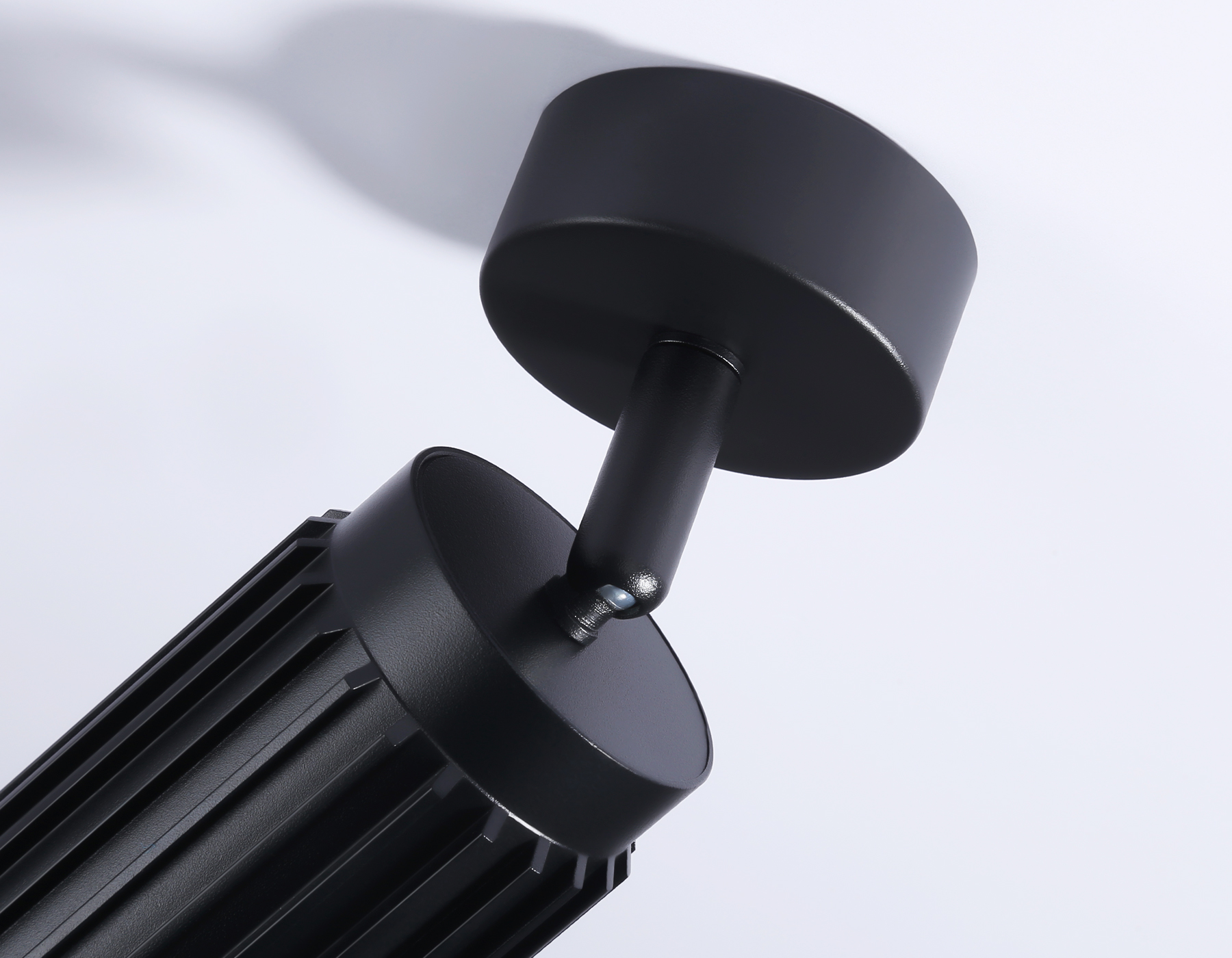 Накладной поворотный спот со сменной лампой GU10 TN51679 BK черный GU10 D60*120