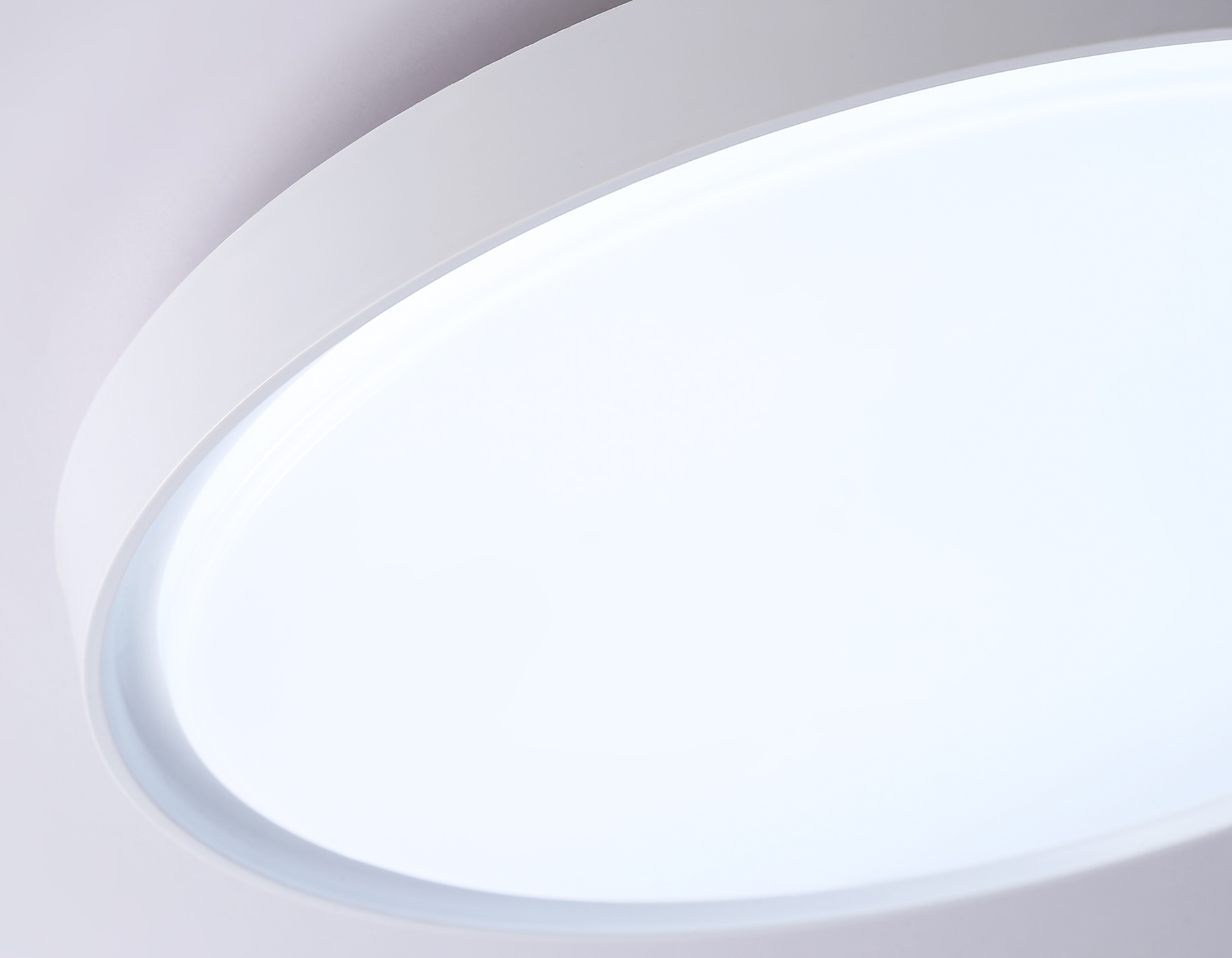 Потолочный светодиодный светильник с высокой степенью защиты IP54 FZ1246 WH белый IP54 12W 5000K D240*60 (Без ПДУ)