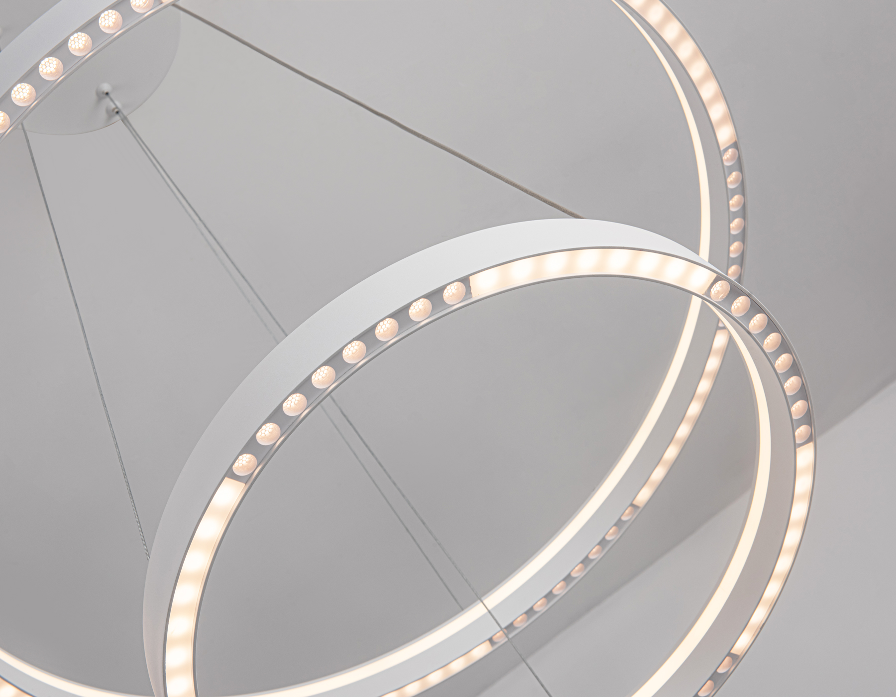 Подвесной светодиодный светильник FL5862/2 WH белый 45W 3000K/4200K/6400K D600/400*830 (без ПДУ)