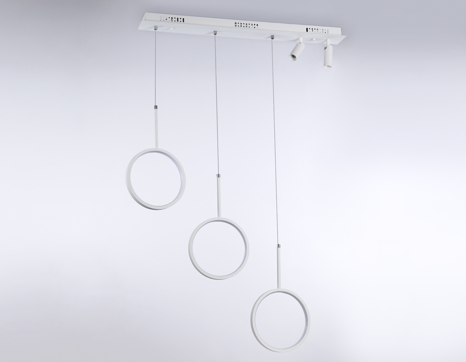 Подвесной светодиодный светильник с пультом FL5277/3+2 WH белый 59W 3000K/4200K/6400K+4200K 800*200*1200 (ПДУ ИК)