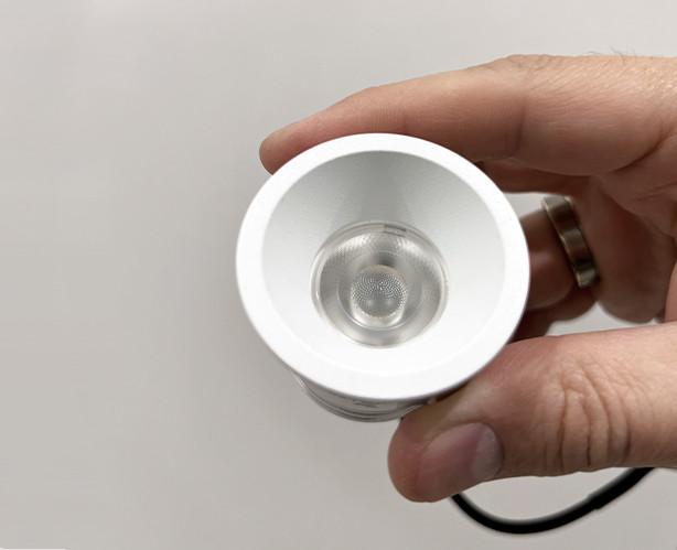 DL 3027 white светильник встраиваемый