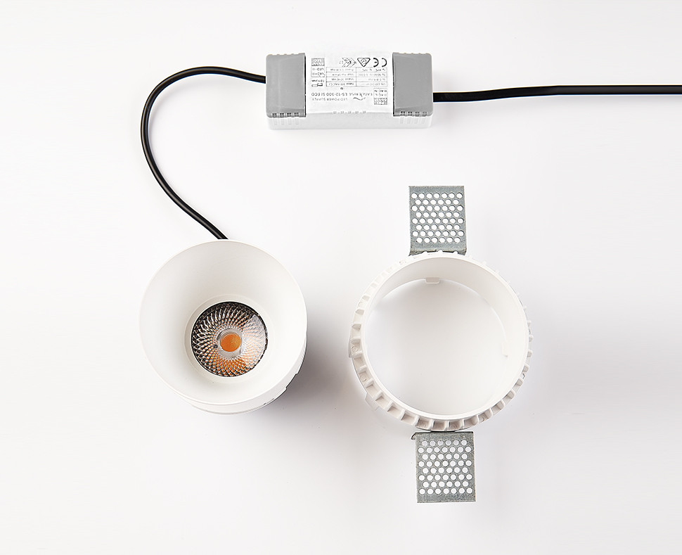 IT08-8021 white 4000K светильник встраиваемый