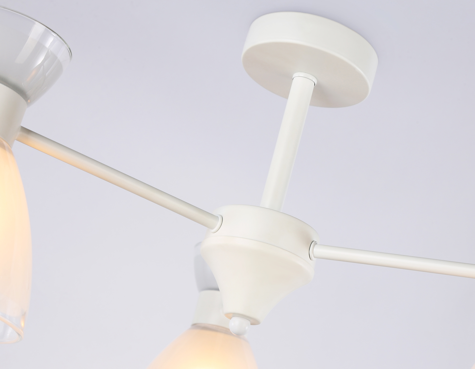 Подвесной светильник со сменной лампой TR3177/3 WH белый E27/3 max 40W D570*280