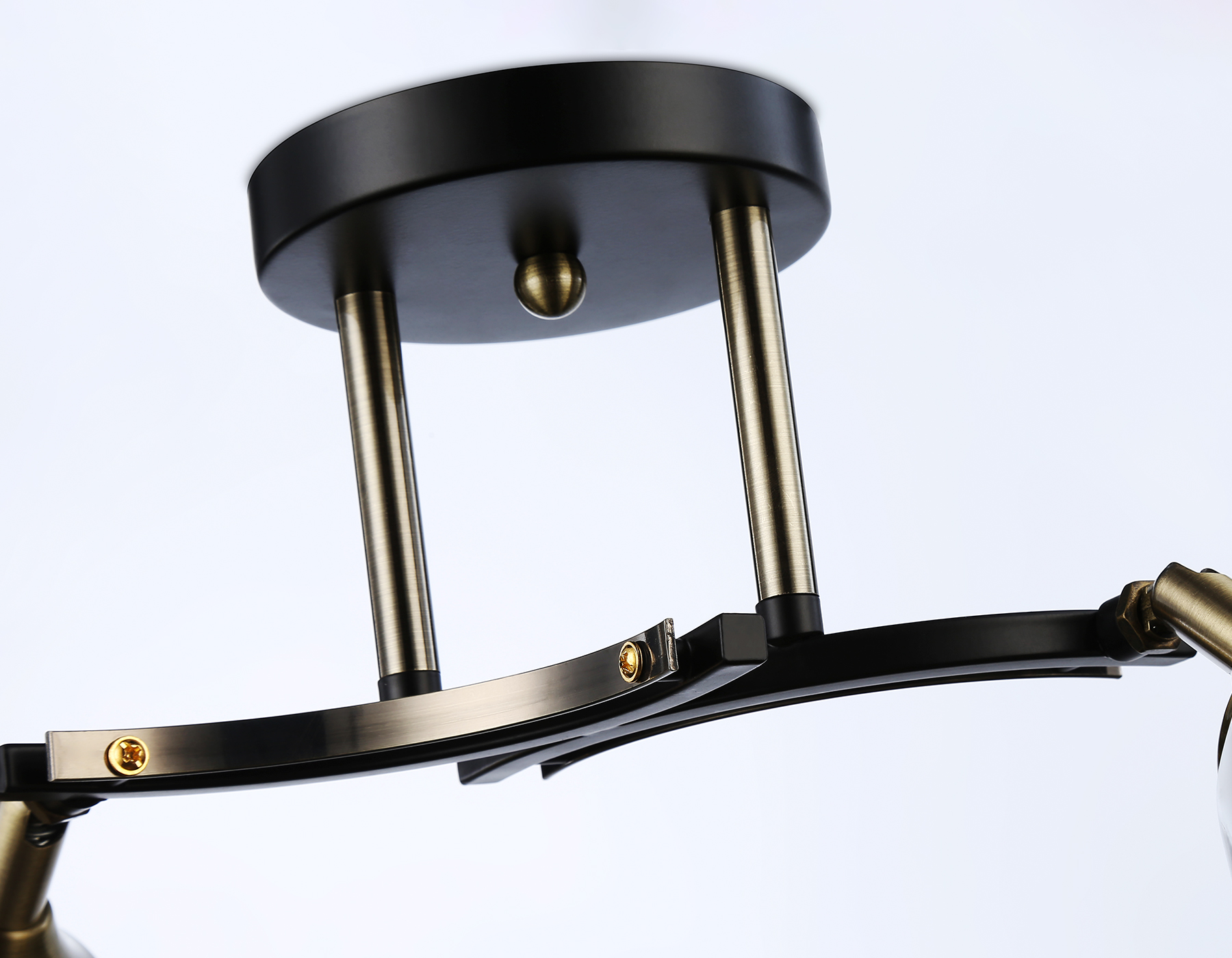 Подвесной светильник TR303037/2 SB/BK/SM бронза/черный/дымчатый E27/2 max 40W 580*200*270