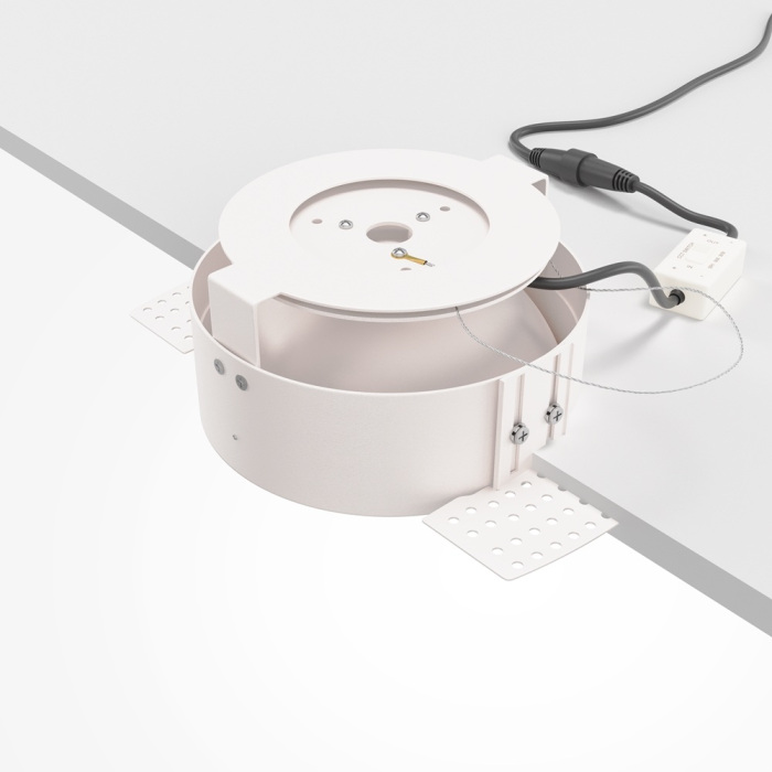 Встраиваемый светильник Maytoni Move DL060-9W3-4-6K-TRS-W (dl060-9w3-4-6k-trs-w)