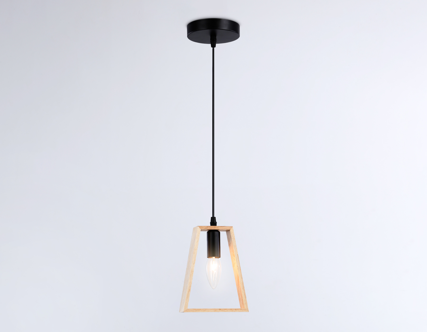 Подвесной светильник в стиле лофт TR80497 BK/LW черный/светлое дерево E14 max 60W D150*1000